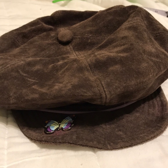 Suede Cap - Picture 3 of 5